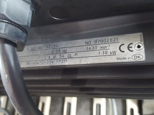 Thumbnail image of Jun-Air 2000 Oil-Less Air Silent Compressor Lab