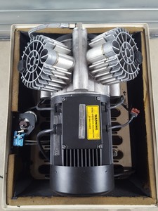 Thumbnail image of Jun-Air 2000 Oil-Less Air Silent Compressor Lab