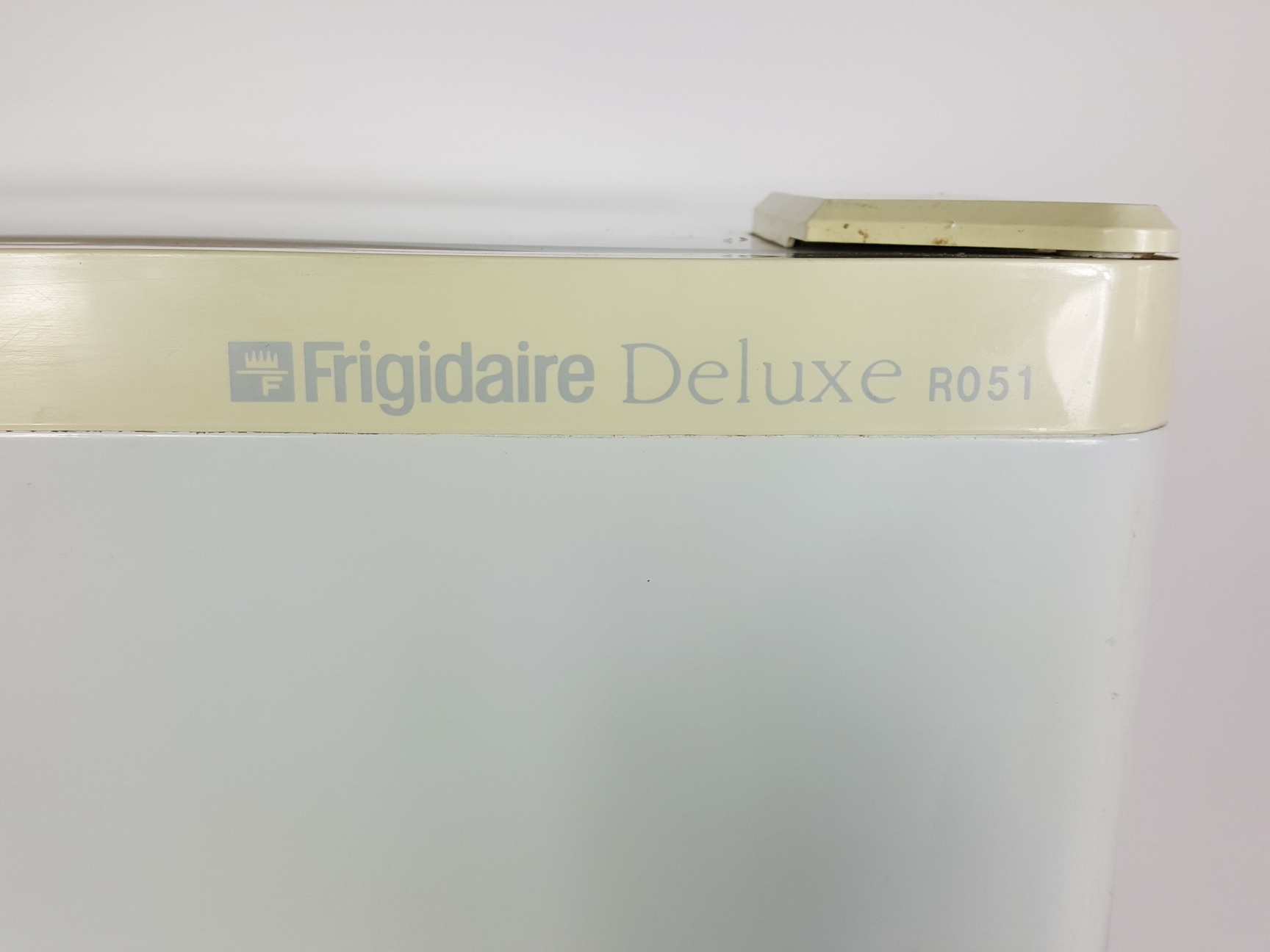 Frigidaire deluxe electronic temperature control lasopasure