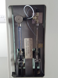 Thumbnail image of Perkin Elmer Series 200 HPLC System - Pumps, Autosampler, Mixer & Manuals Lab