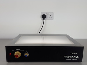 Thumbnail image of Sigma T2203 White Light Box X-Ray Viewing Transilluminator Model 16-3702 Lab