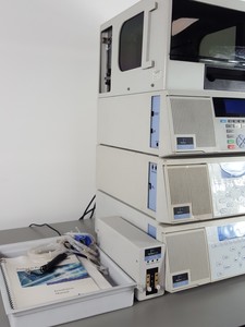 Thumbnail image of Perkin Elmer 200 Series HPLC System - UV/VIS Detector, Pump, AutoSampler Lab