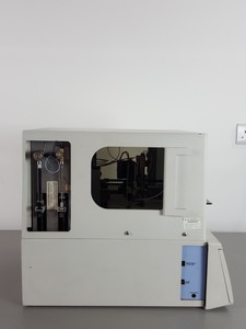 Thumbnail image of Perkin Elmer 200 Series HPLC System - UV/VIS Detector, Pump, AutoSampler Lab