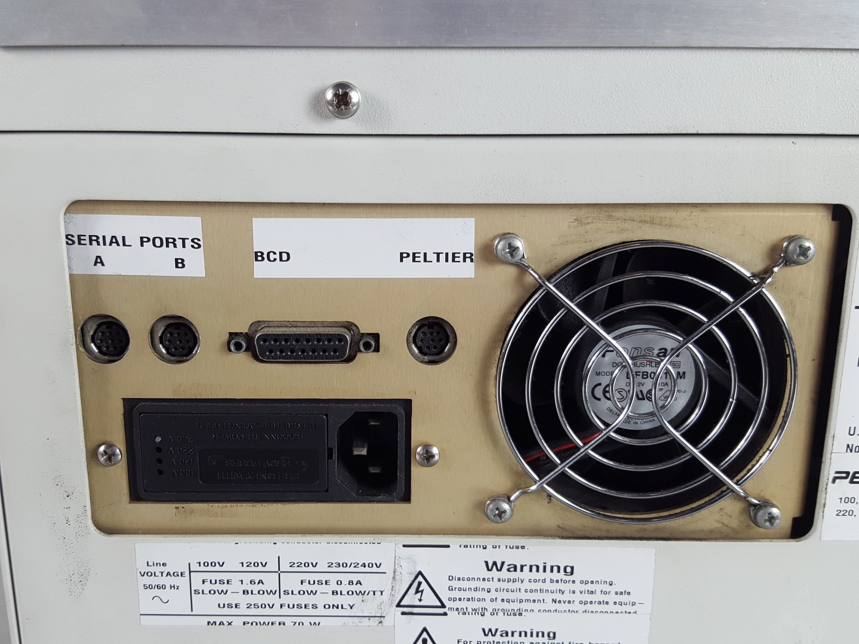 Image of Perkin Elmer 200 Series HPLC System - UV/VIS Detector, Pump, AutoSampler Lab