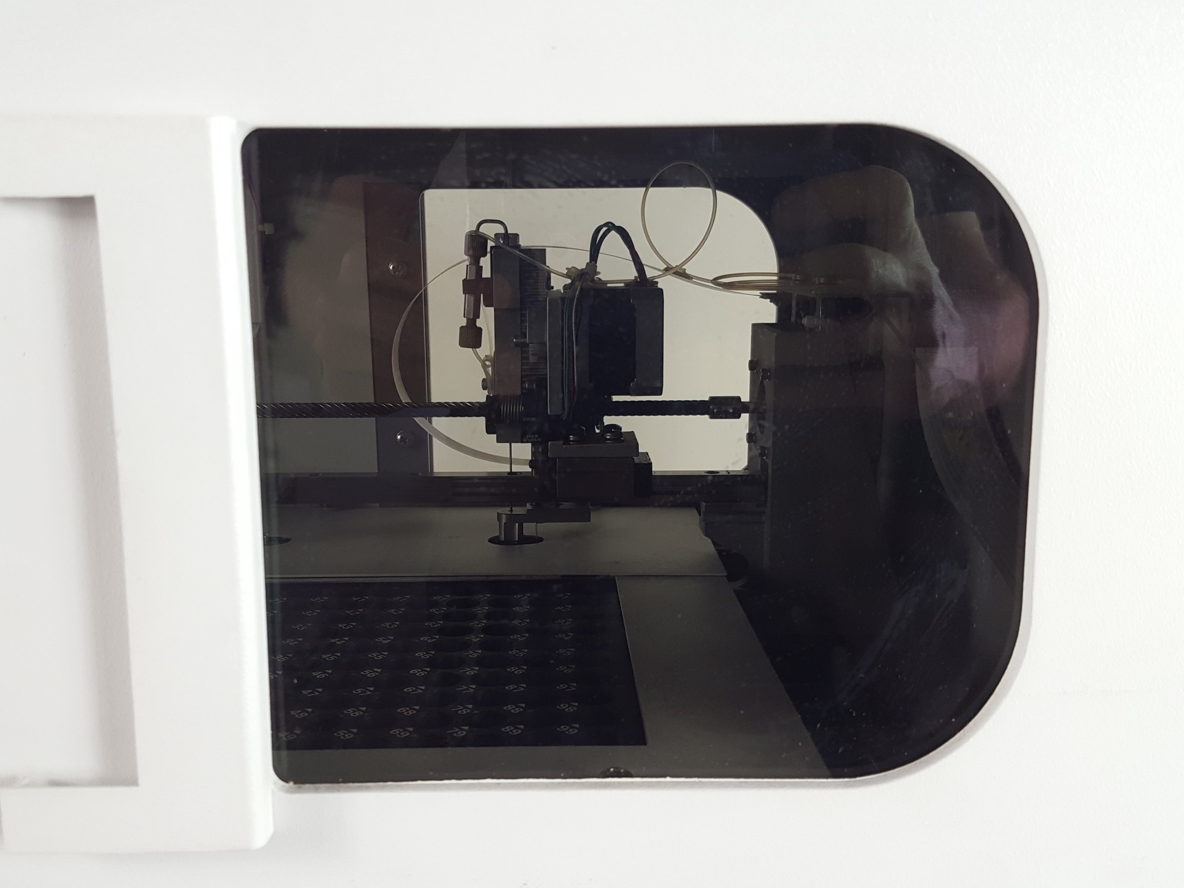 Image of Perkin Elmer 200 Series HPLC System - UV/VIS Detector, Pump, AutoSampler Lab