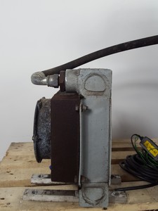Thumbnail image of Occo Coolers Ltd Hydraulic Oil Cooling Unit & Electrodrives Ltd D90L Pump  Lab