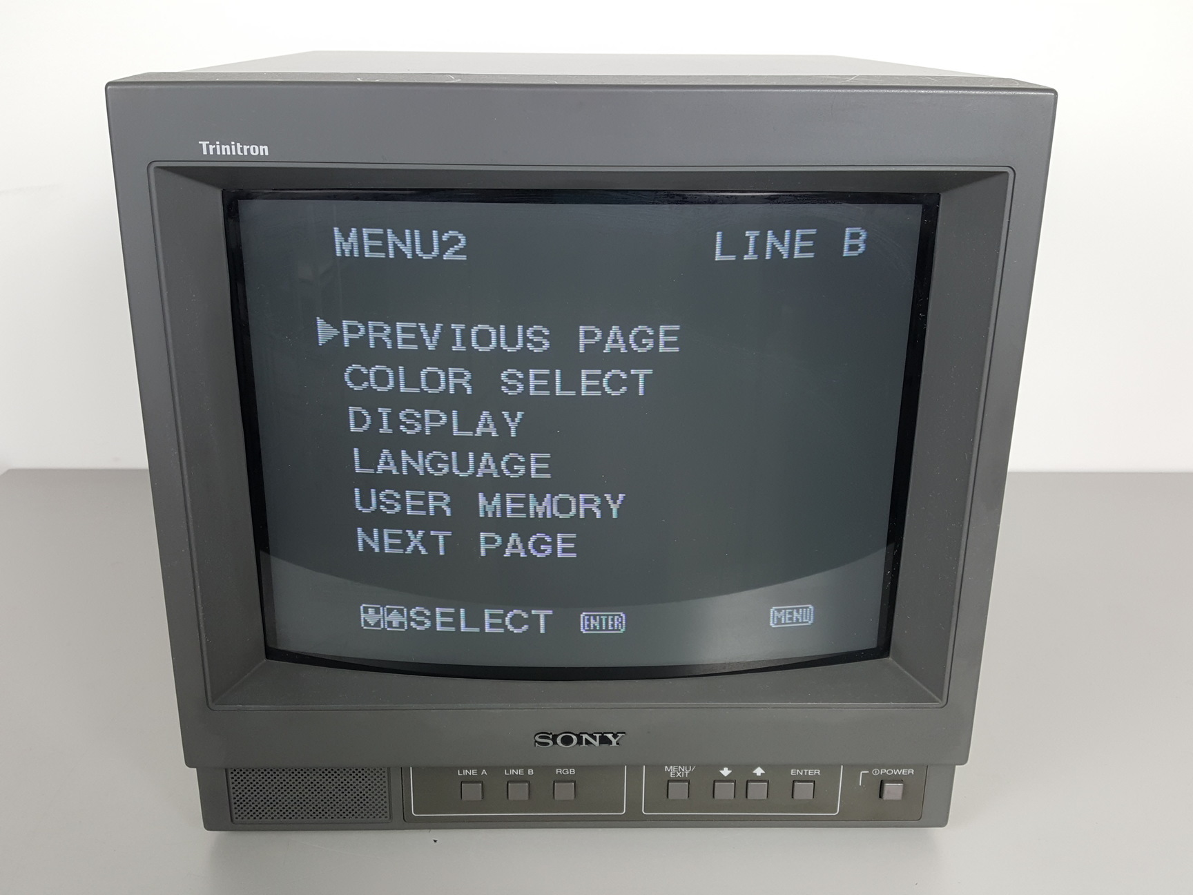 Image of SONY 13" Trinitron Colour Video CRT  Monitor. Model no. PVM-14N6E 