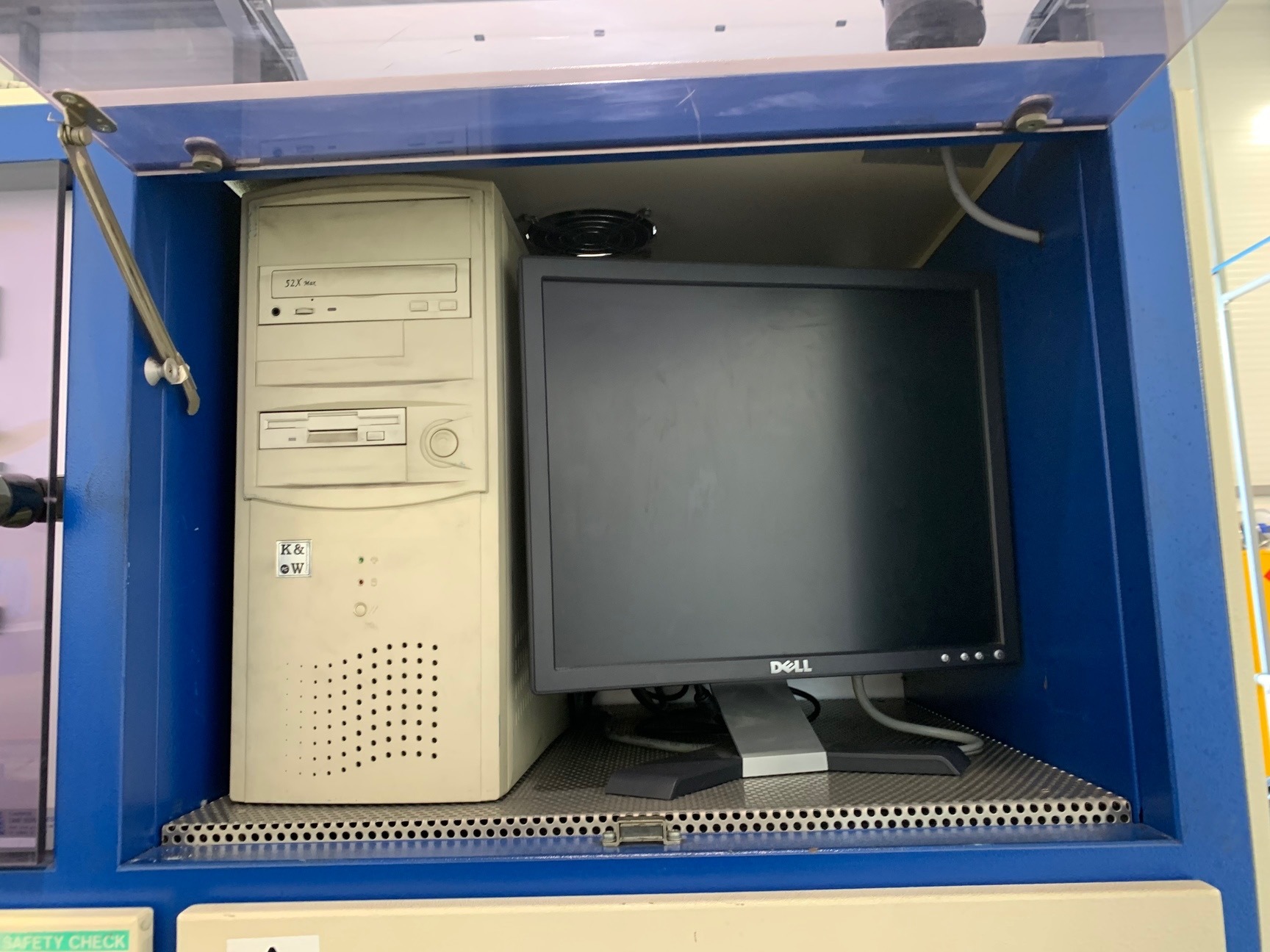 Image of Centrotherm Model 1090 Furnace High Temperature Oven 950C Inert Gases Lab