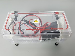 Thumbnail image of Thermo Electron Corporation Electro -4 Gel Tank & Accessories Model - E4 Lab