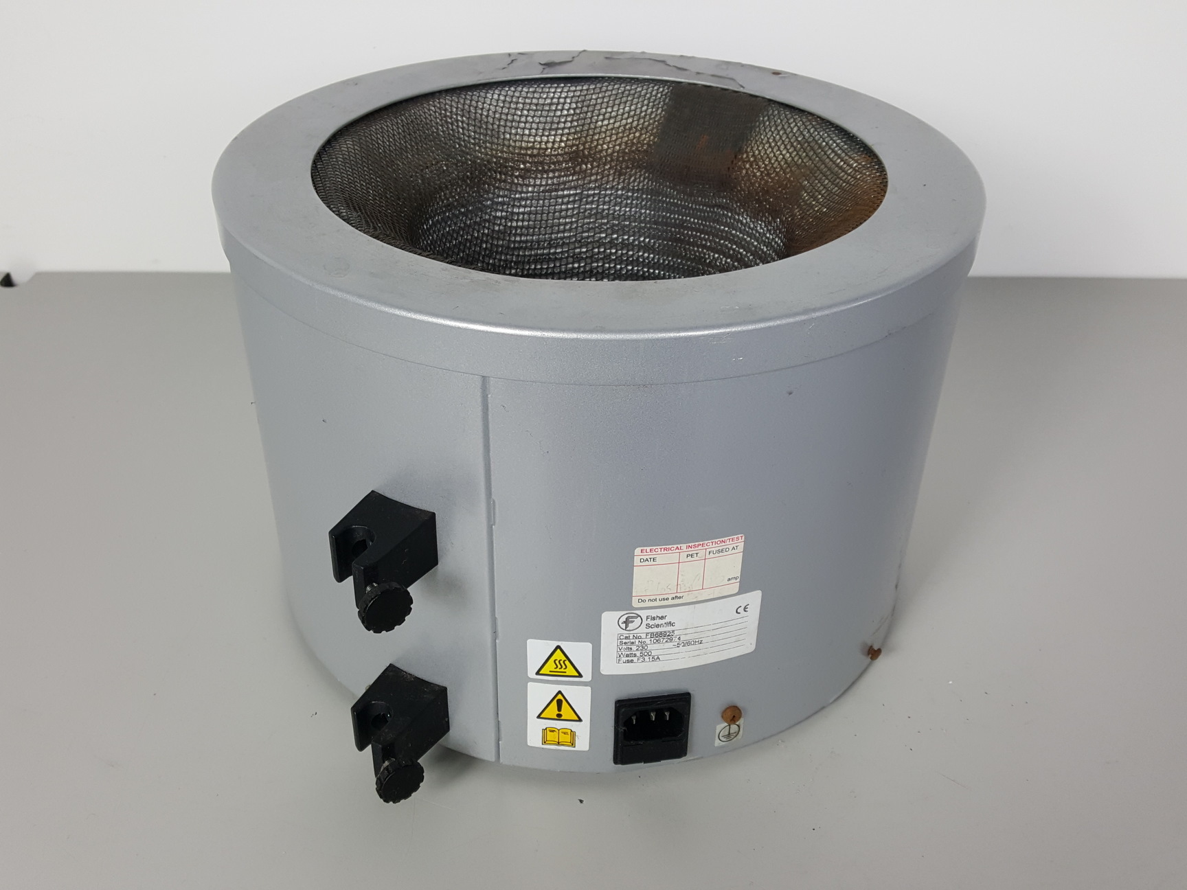 Image of Fisher Scientific Electrothermal Heating Mantle Cat no. FB68925 Lab