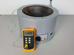 Thumbnail image of Fisher Scientific Electrothermal Heating Mantle Cat no. FB68925 Lab
