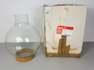 Thumbnail image of Duran Schott 20L Narrow Neck Round Bottom Flask Item no: DU217219101 Lab