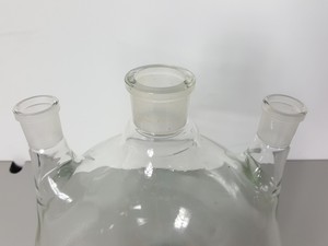 Thumbnail image of Borosil 5000ml Three-Vertical Neck Round Bottom Glass Flask No. 4260 Lab