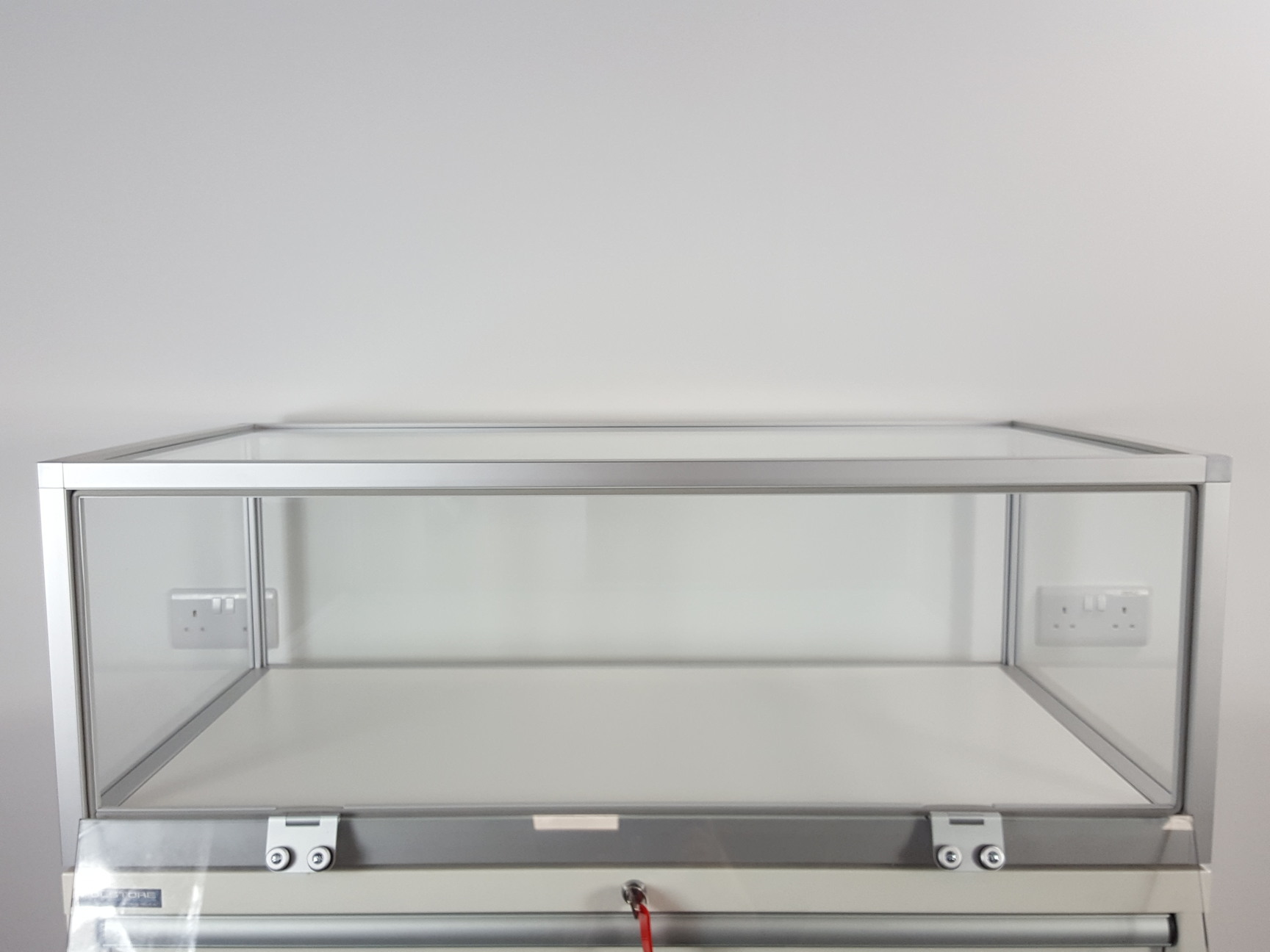 Image of Polstore 10 Drawer Museum / Jewellery Toughened Glass Display Chest Cabinet