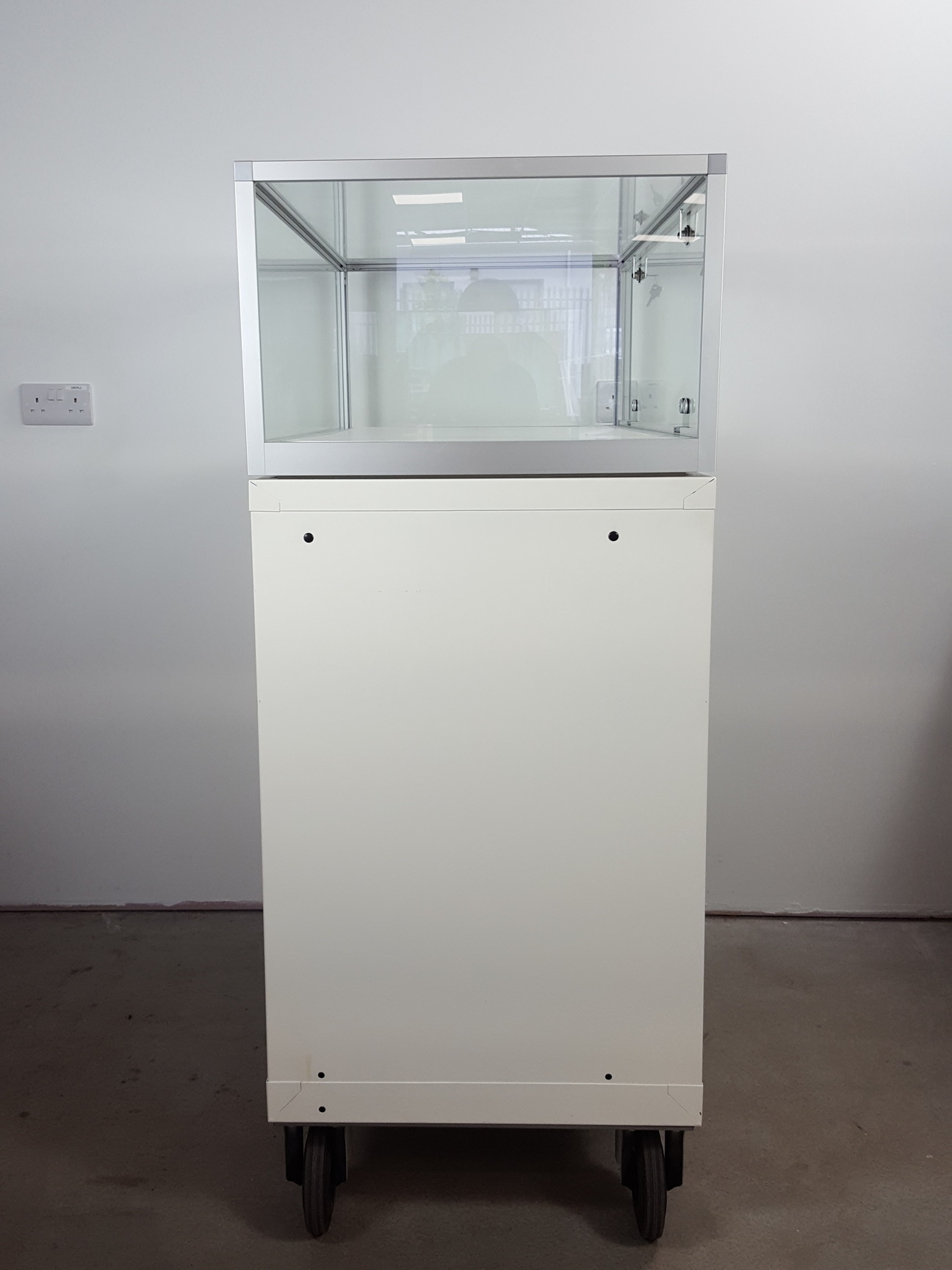 Image of Polstore 10 Drawer Museum / Jewellery Toughened Glass Display Chest Cabinet