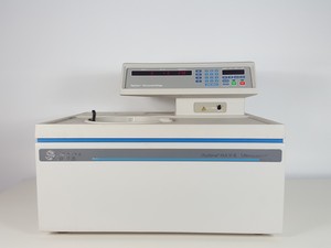 Thumbnail image of Beckman Coulter Optima MAX-E Ultracentrifuge Lab Spares or Repairs