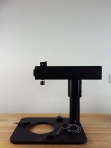 Thumbnail image of AEM Veeco Atomic Force Microscope System APEM-1000 AP-0100 OPTEM 28-21-10 M