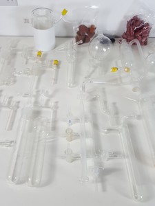 Thumbnail image of Job Lot Lab Glassware Glass Condensing Apparatus, Condensers, Dropping Funnels