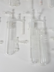 Thumbnail image of Job Lot Lab Glassware Glass Condensing Apparatus, Condensers, Dropping Funnels
