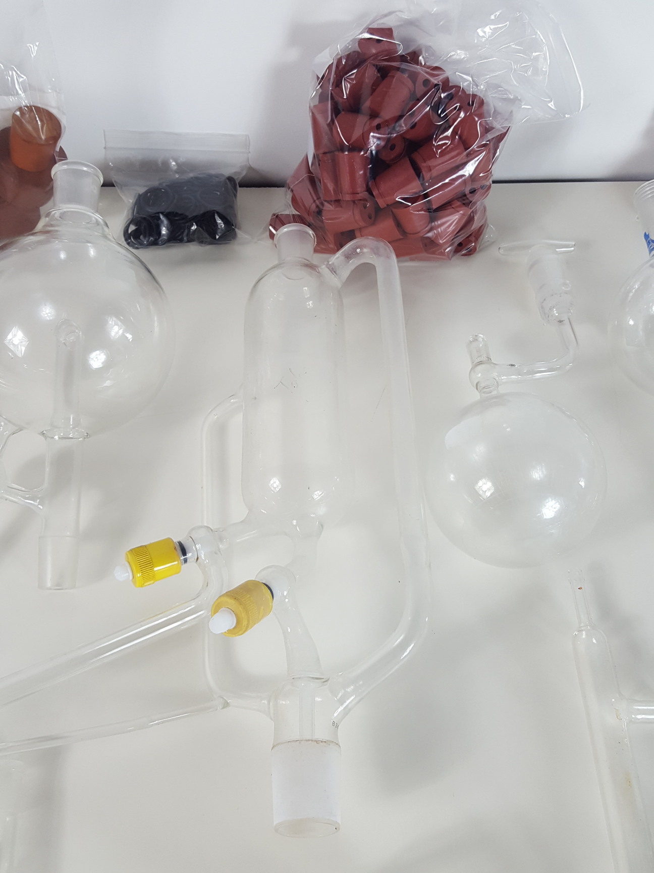Image of Job Lot Lab Glassware Glass Condensing Apparatus, Condensers, Dropping Funnels