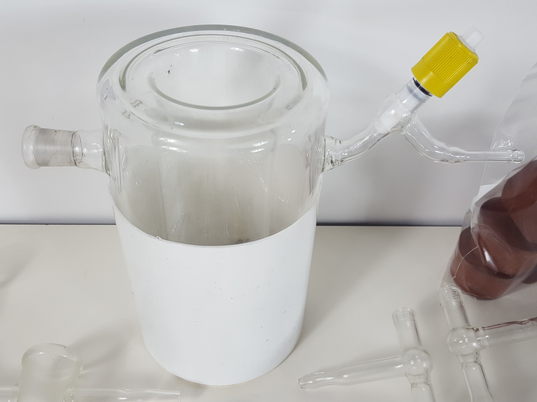 Image of Job Lot Lab Glassware Glass Condensing Apparatus, Condensers, Dropping Funnels