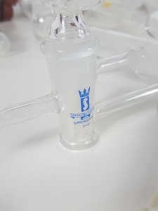 Thumbnail image of Job Lot Lab Glassware Glass Condensing Apparatus, Condensers, Dropping Funnels
