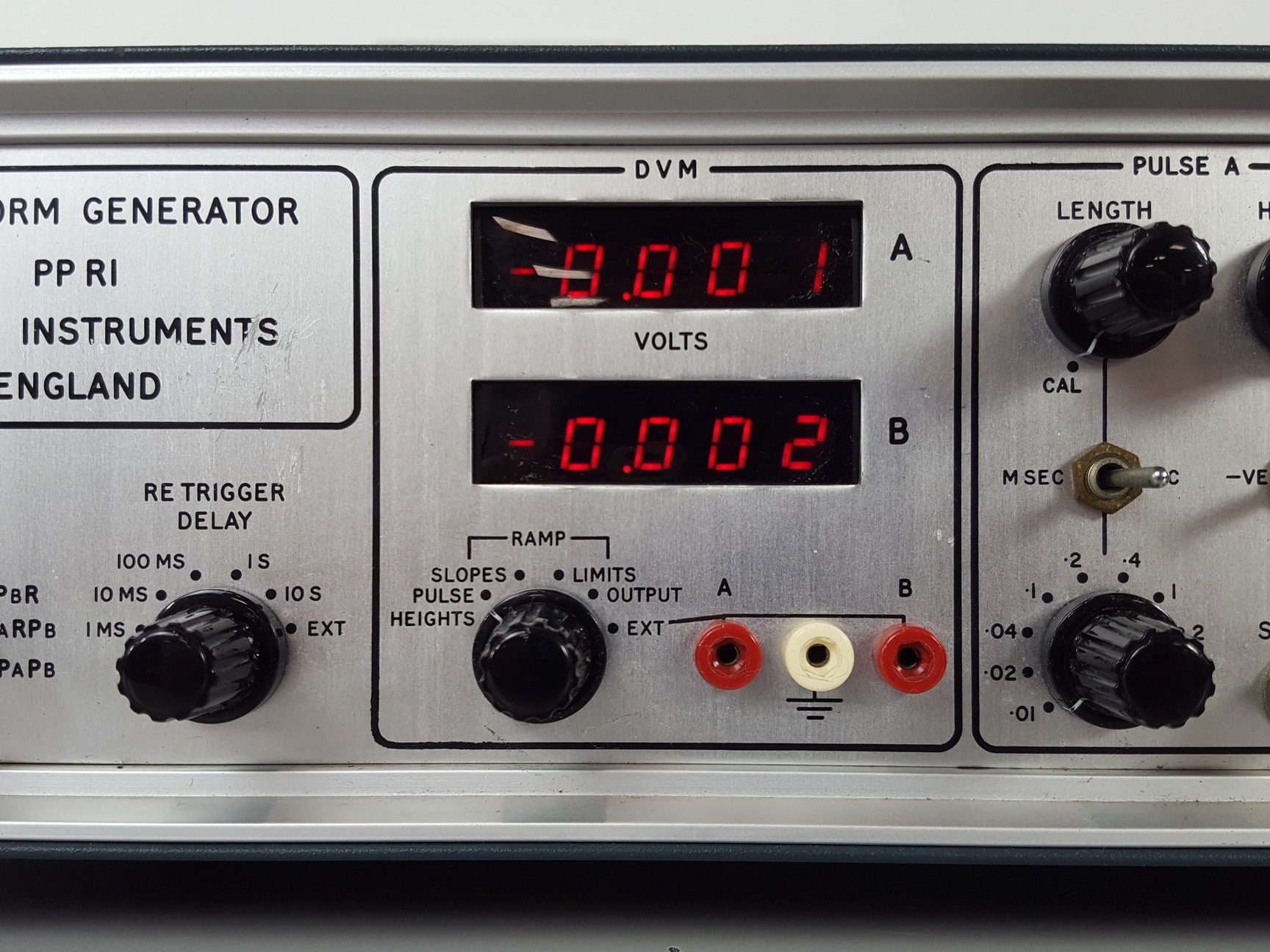Image of Hi-Tek Instruments Waveform Generator PPRI Lab