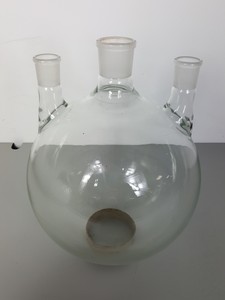 Thumbnail image of Quickfit 5 Litre 5000ml Three-Vertical Neck Round Bottom Glass Flask Lab