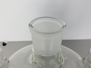 Thumbnail image of 5000ml / 5 Litre Three-Vertical Neck Round Bottom Glass Flask Lab