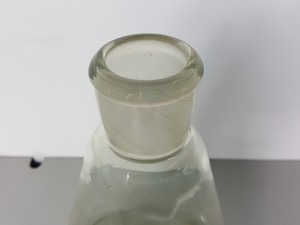 Thumbnail image of Quickfit Conical Erlenmeyer Glass Flask 4L 4000ml Lab