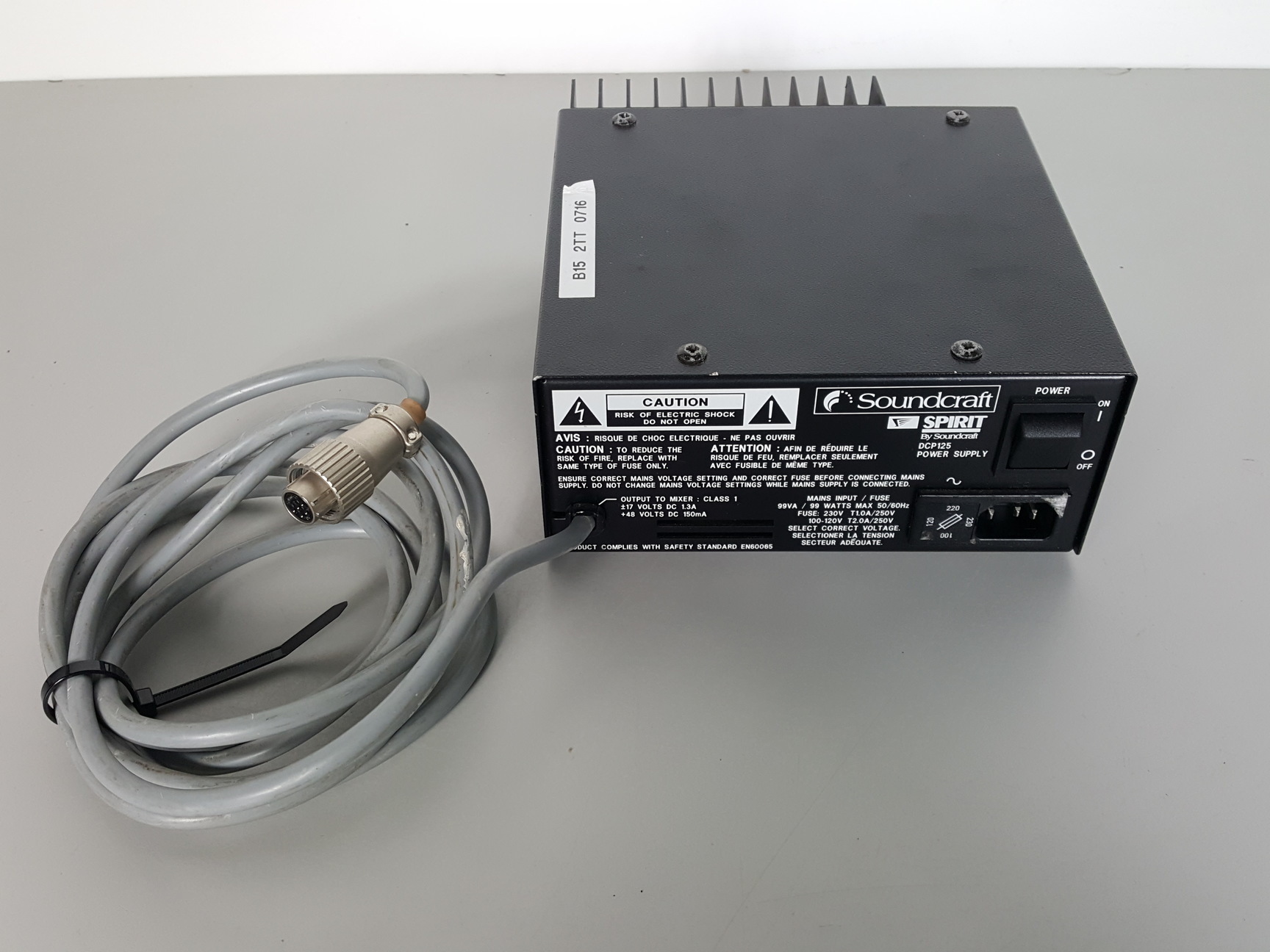 Image of Soundcraft Spirit Live 3-2 Analog Audio Mixer with Power Supply
