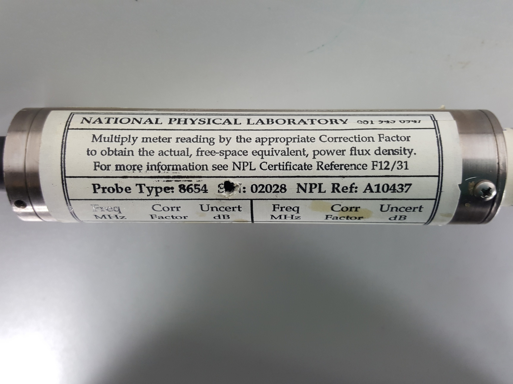 Image of 2 x Narda Isotropic RF Probes Model 8631 & 8654 200 & 2000 mW/cm2 Lab