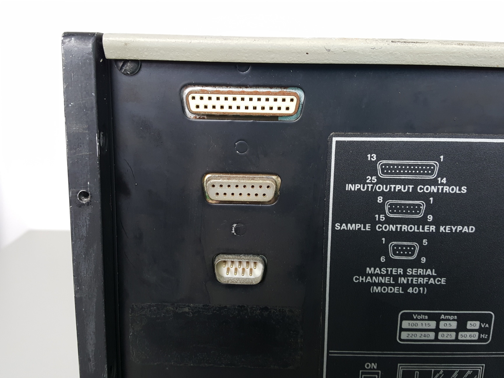 Image of Gilson Model 222 Sample Charger - Liquid Handler / Sampler for HPLC System Lab