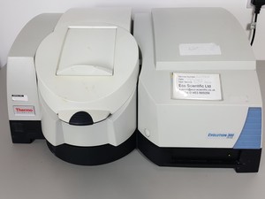 Thumbnail image of Thermo Scientific Evolution 300 BB UV-VIS Spectrophotometer Part no 10300201 Lab