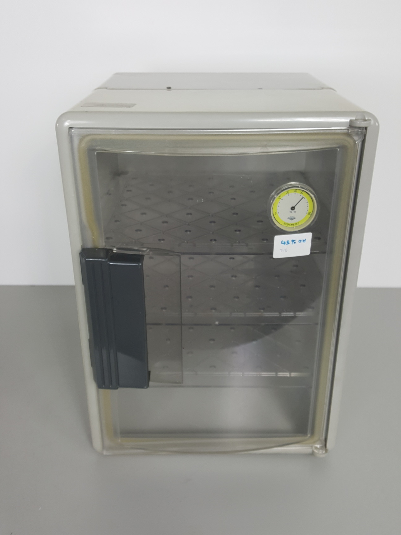 Image of Sanplatec D-BOX Desiccation Cabinet Auto-type Desiccator with Hygrometer Lab