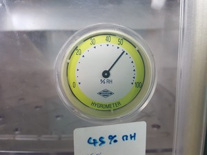 Thumbnail image of Sanplatec D-BOX Desiccation Cabinet Auto-type Desiccator with Hygrometer Lab
