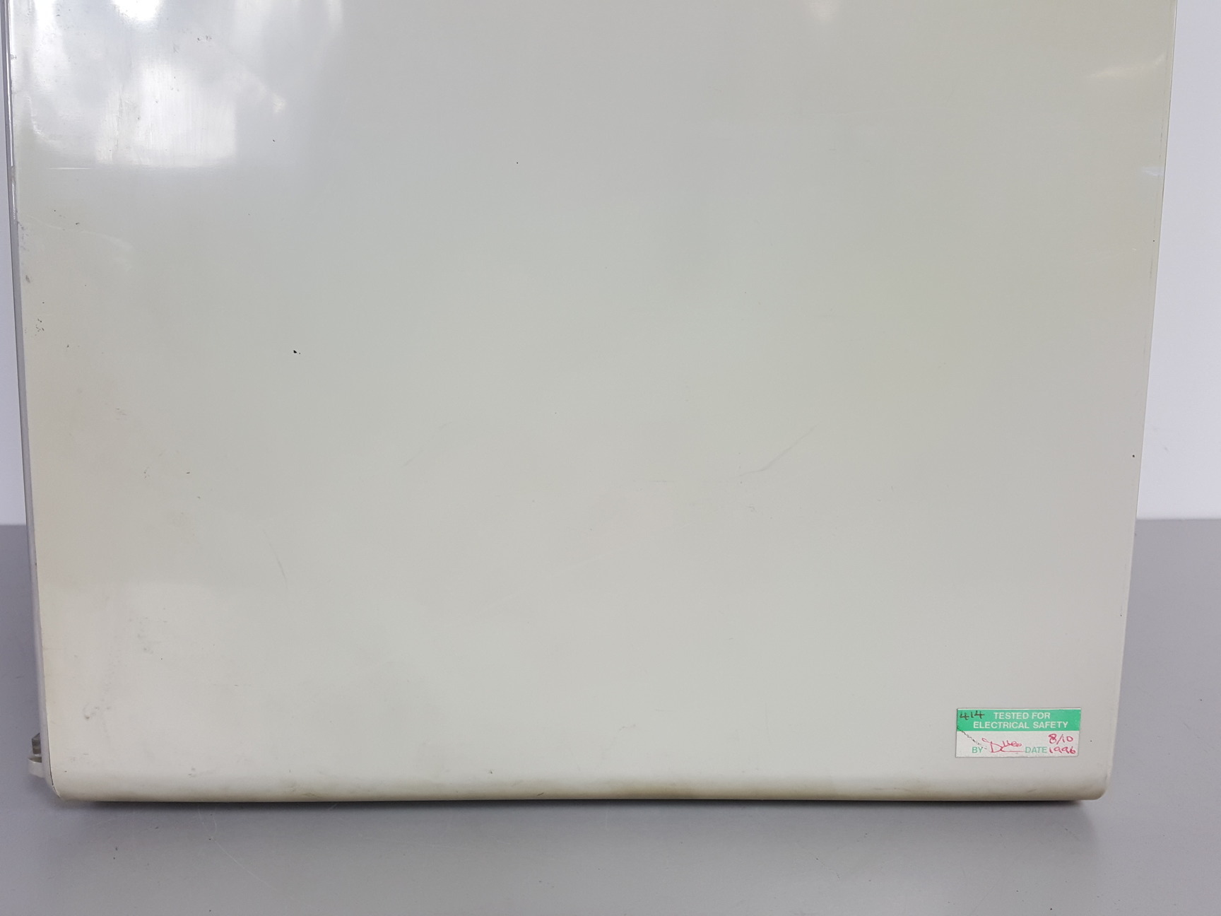 Image of Sanplatec D-BOX Desiccation Cabinet Auto-type Desiccator with Hygrometer Lab