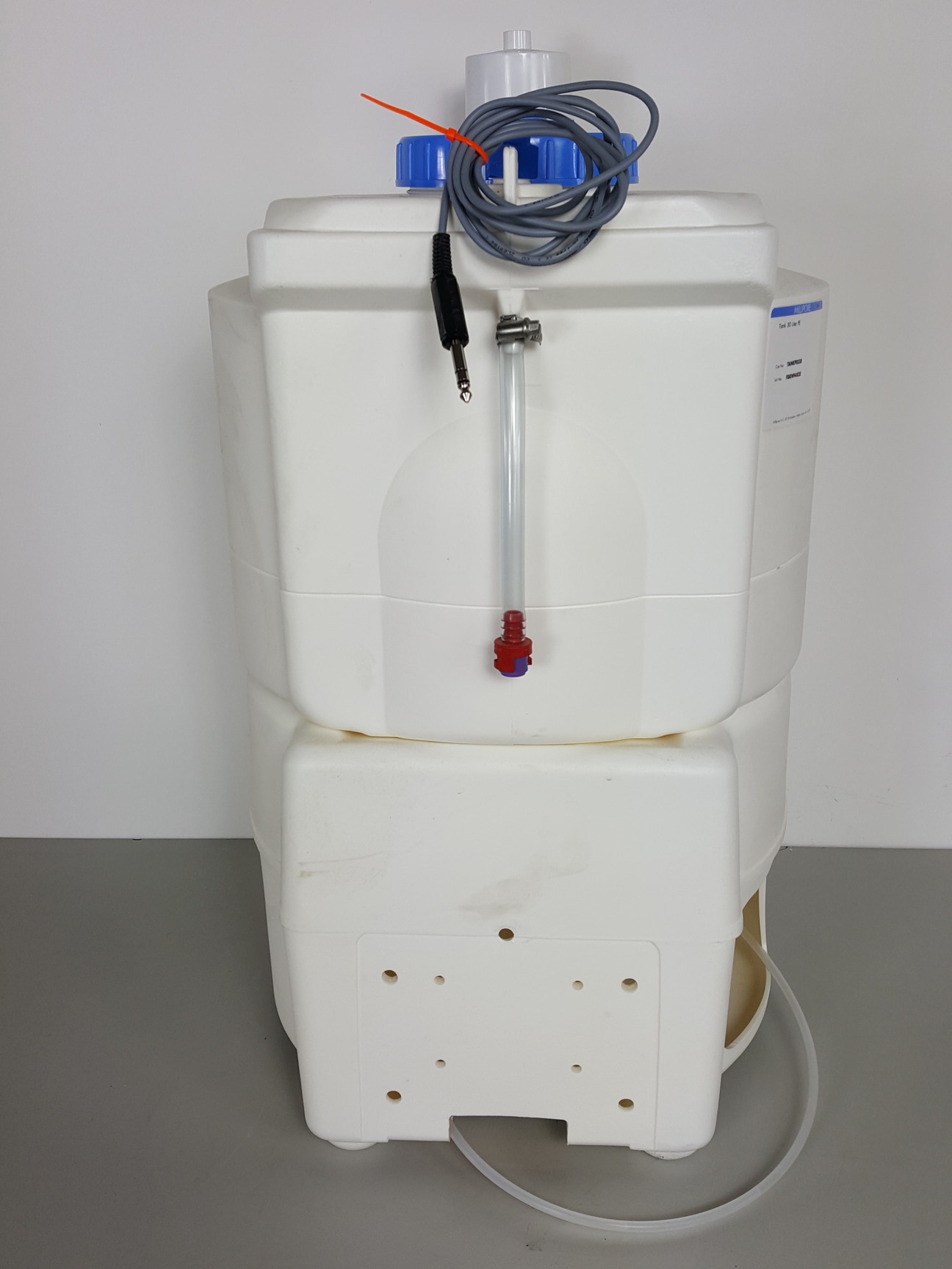Image of Millipore Elix 3 Water Purification System & Millipore 30L Tank Lab