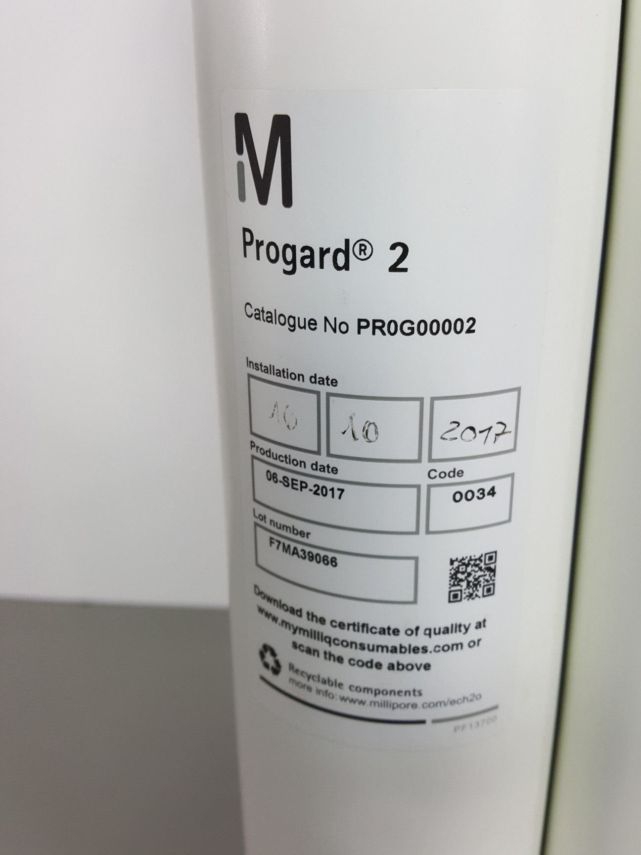 Image of Millipore Elix 3 Water Purification System & Millipore 30L Tank Lab