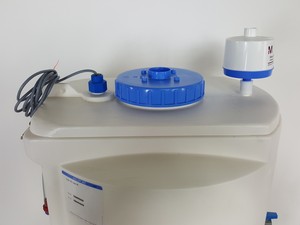 Thumbnail image of Millipore Elix 3 Water Purification System & Millipore 30L Tank Lab
