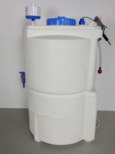 Thumbnail image of Millipore Elix 3 Water Purification System & Millipore 30L Tank Lab