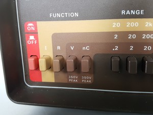 Thumbnail image of Keithley 614 Electrometer Lab