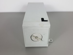 Thumbnail image of DIONEX IC HPLC System - GP40-1, PC 10, CD20-1, LC10-2 + Software & Dongle Lab