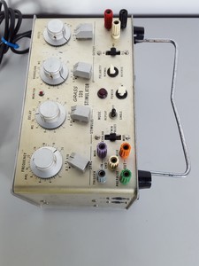 Thumbnail image of GRASS INSTRUMENTS Square Pulse Stimulator SD9 Lab