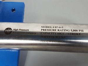 Thumbnail image of HiP High Pressure Equipment Piston Screw Pump Model 87-6-5 5000psi 60cc Lab