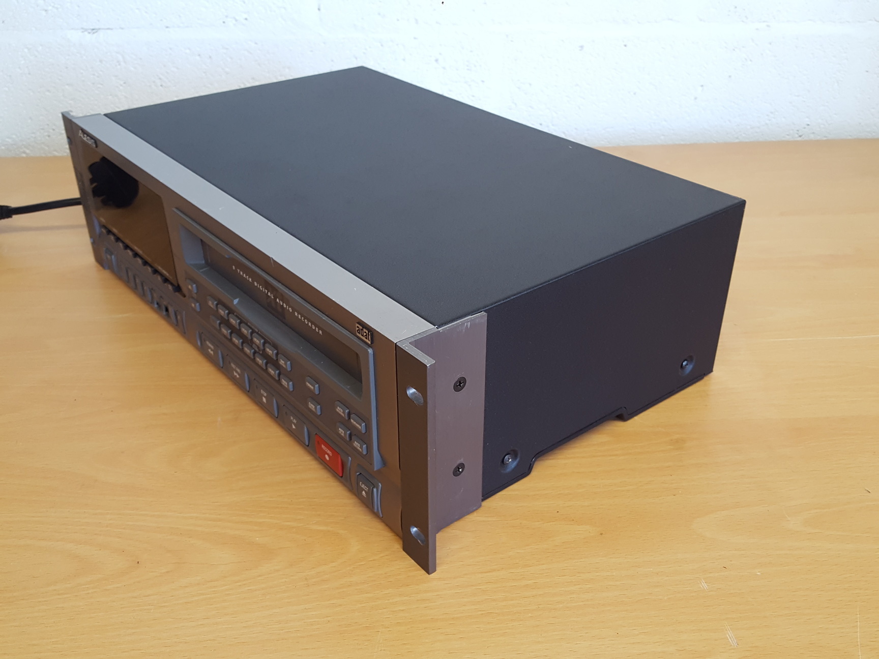 Image of Alesis ADAT 8 Track Professional Digital Audio Recorder Rack Mountable
