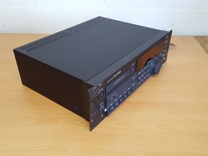 Thumbnail image of TASCAM DA-45HR 24-bit High Resolution DAT Recorder Spares or Repair