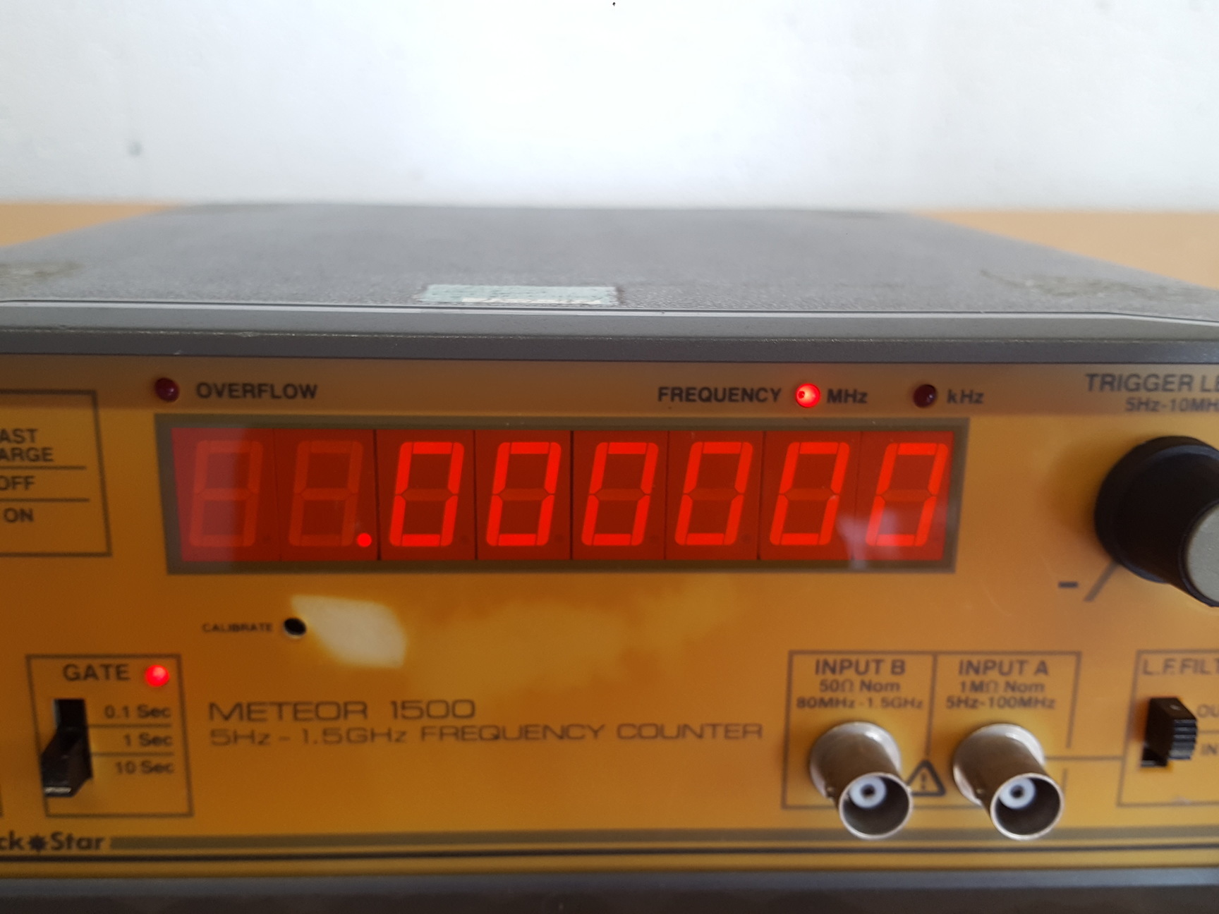 Image of Black Star Meteor 1500 Frequency Counter (5Hz-1500MHz) Lab