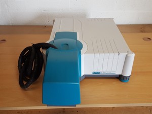 Thumbnail image of Cary 50 Bio UV-Vis Spectrophotometer W/ Cary PCB-150 Water Peltier System Lab