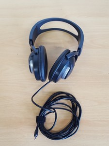 Thumbnail image of 5 x Headphones & 6 x Podcasting Microphones - Alesis, Unitone, Wesco, AMO1 